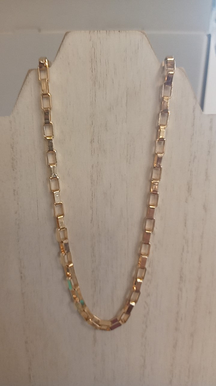 Elongated Gold Paperclip Necklace